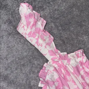 Blu Pepper Pink Floral Ruffle Dress — Sleeveless, Elastic Waist, Size M thumbnail 3