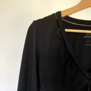 Good American v-neck long sleeved black bodysuit lace neckline‎ women's size L thumbnail 2
