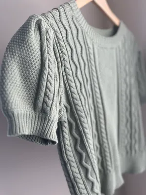 Sweater Green Size M thumbnail 2