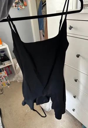 Dress thumbnail 1