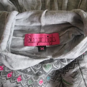 Sugar High Lightweight Hoodie - Size Med thumbnail 6