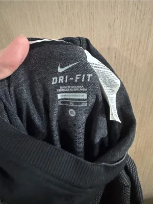 Nike Dri Fit Black Long Sleeve Tight Athletic Jacket with Subtle Dot Detail XL thumbnail 5