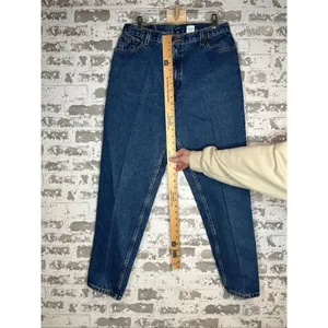 Levi’s | women vintage 550 relaxed fit tapered jeans thumbnail 5