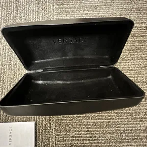 Versace Sunglasses Eyeglasses Glasses Hard Case Designer Clamshell 6”x2.5”x1.5“ thumbnail 5