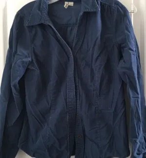 FINAL MARKDOWN LADIES St. John’s bay pinwale corduroy blouse med thumbnail 1