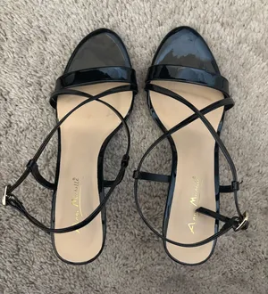 Black Patent Leather Heel Sandals thumbnail 1