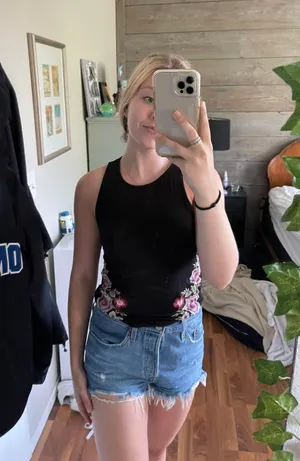 American Eagle Floral Tank Top thumbnail 1