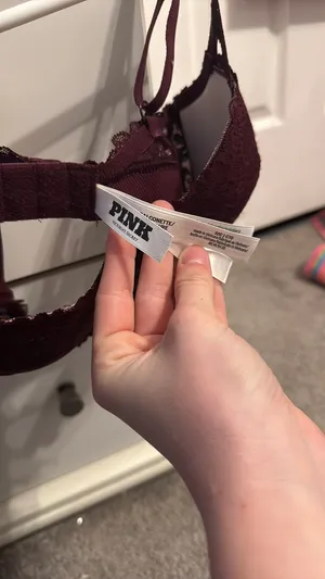 PINK Bra Victoria's Secret thumbnail 5