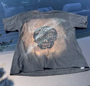 Gildan Large Black spray painted copper gold sugar skull baby doll T-shirt thumbnail 1