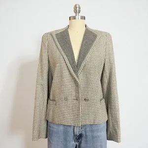 Vintage 90s Cropped Wool Blend Grey & Cream Pointed Lapel Gingham Check Blazer thumbnail 2