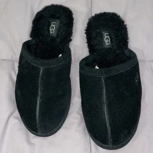 Ugg black slip on slippers thumbnail 2