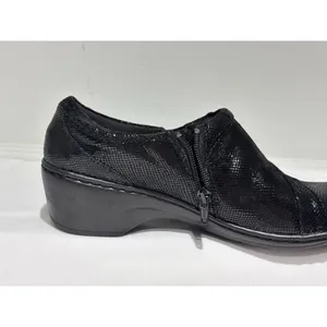 Clarks Collection Black Snakeskin Wedge Loafers Size 9 thumbnail 6