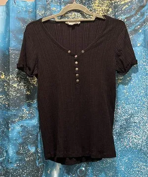 Hippie Rose Women's Black Ribbed Scoop Neck Short Sleeved Top Size Medium thumbnail 1