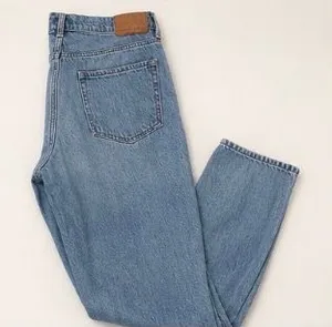 Aeropostale Jeans Mom Ripped thumbnail 2