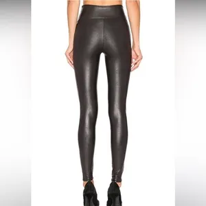 Spanx Faux‎ Leather Leggings in Size Large thumbnail 2