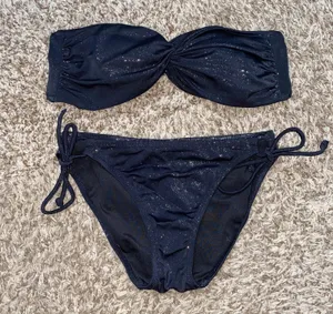 Victoria's Secret Bikini Set thumbnail 1