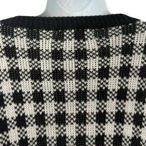 Vintage Black White Check Wide Stitch Rainbow Detail Crew Neck Sweater size S thumbnail 8