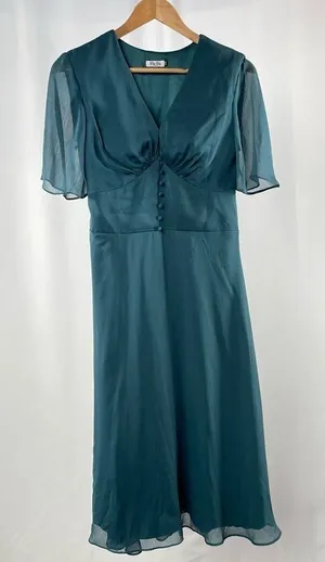 Chi Chi London V Neck‎ Midi Dress in Blue Size 8 thumbnail 1