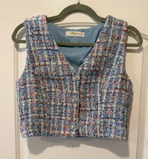 Molly Green Vest thumbnail 1
