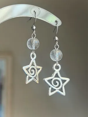 Handmade funky grunge y2k swirl star dangle earrings 🌙🌀 thumbnail 2