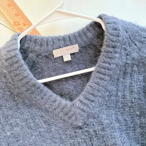 J. Crew Navy Blue V-Neck Fuzzy Knit Wool Alpaca‎ Blend Sweater XS thumbnail 2