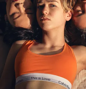 Calvin Klein Sports Bra NWT thumbnail 1