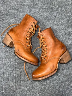 Freebird by Steven Leather Lace-up ankle boot – Size 8 thumbnail 2