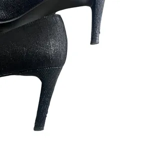 Stuart Weitzman Black Curvia Textured Pointed Toe Heeled Pumps Size 7.5M thumbnail 6