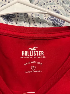 Red Hollister Baby Tee thumbnail 3