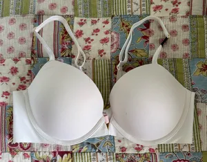 Victoria's Secret Bra thumbnail 1