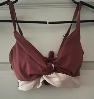 Bikini Top Target thumbnail 1