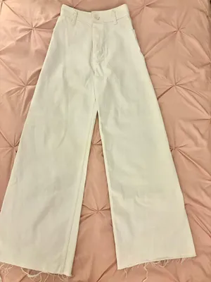ZARA White High Waisted Jeans thumbnail 1