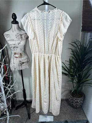 N224. Zara Cream Maxi Dress thumbnail 4