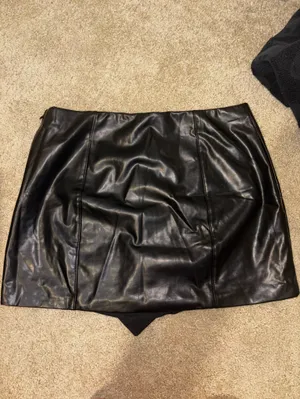 Abercrombie & Fitch Black Faux Leather Mini Skirt thumbnail 3