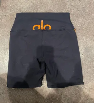 Alo Black Biker Shorts thumbnail 2