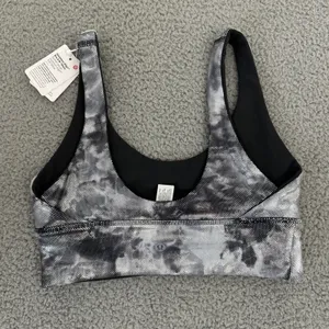 NWT Lululemon‎ Align Bra Shine Gray Reversible Athletic Athleisure Women's 6 thumbnail 2
