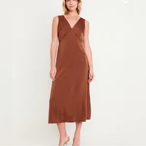 NWT Old Navy Cocoa Satin Summer Wedding Sleeveless Midi Slip Dress 12 Minimalist thumbnail 10