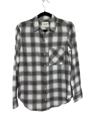 NEW Abercrombie Women’s Soft AF Button Down Flannel in Gray Plaid - Size XS thumbnail 1