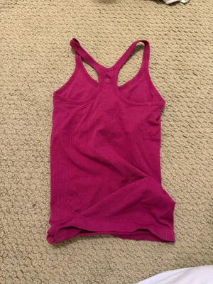 Lululemon tank  thumbnail 2