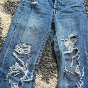 Jeans thumbnail 1