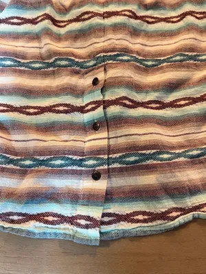 Ariat Women’s M Southwestern Stripe Western Button Down Shirt 10028698 thumbnail 4
