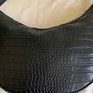Purse  thumbnail 3