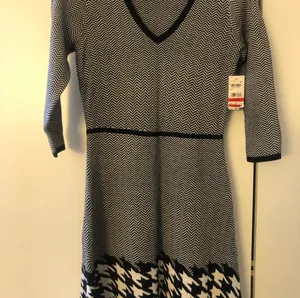 Nine West Short Sleeve Sweater Dress thumbnail 3