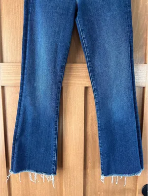 MOTHER The Hustler Ankle Fray Kick Flare Jeans in Home Movies Wash Women’s 27 thumbnail 13