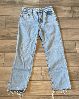 Zara Blue Straight Leg Denim with Vintage Appeal thumbnail 1
