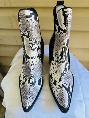 Zara trafaluc snake print western cowboy boots thumbnail 2