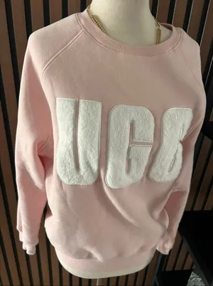UGG Madeline Sweatshirt Womens extra Small Ashen Rose Fuzzy Logo Crewneck Sweate thumbnail 1