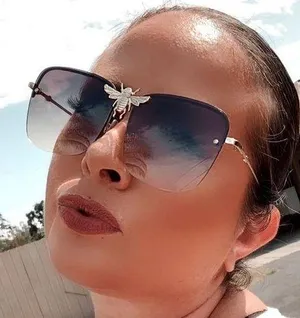 Bee charm aviator gradient shade sunglasses thumbnail 1