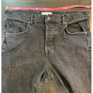 We The Free People‎ Distressed Black Jeans 30 Button Fly Denim Actual 34x29.5 thumbnail 14