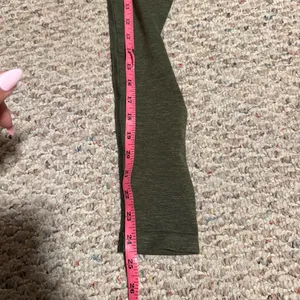 Alphalete Amplify Dusty Green Oak Evergreen Legging- Size XS thumbnail 13